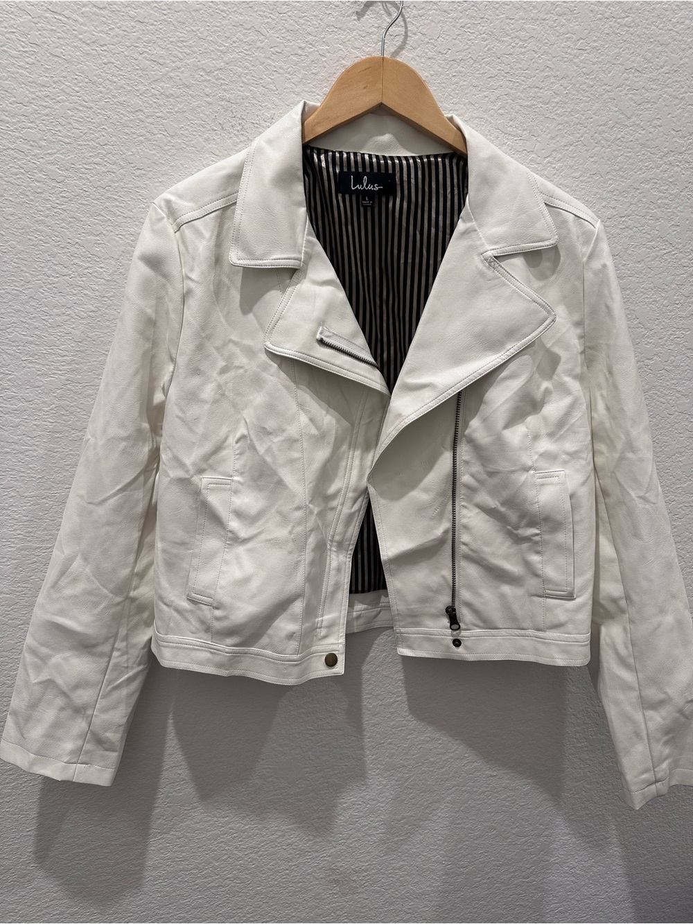 Lulus Womens White Vegan Faux Leather Moto Jacket Striped Lining Large